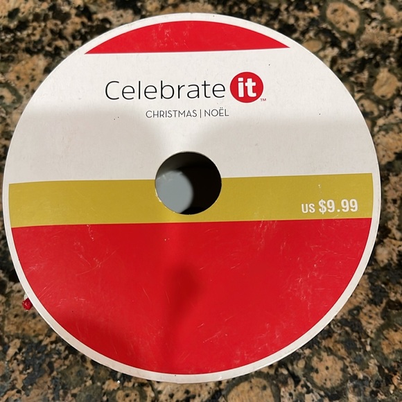 Christmas wired ribbon rolls 6 total NWOT price is firm - Picture 3 of 10